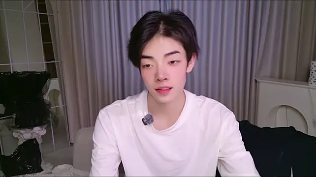 XiaoZeouba Pertunjukan Webcam