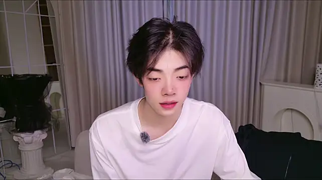 XiaoZeouba Pertunjukan Webcam