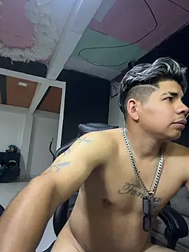 Noir_Desiree – webcam-show