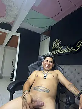 Show Webcam de Noir_Desiree