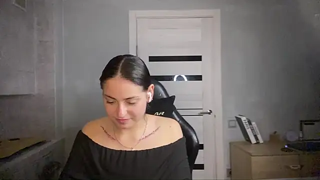 แชท XXX สดของ AngelNathanson