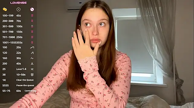 Chat +18 de PattyVitko ao vivo