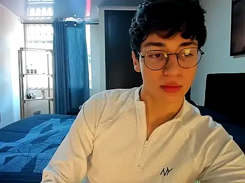 TheBluePrince Show Webcam
