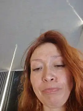 Chatroom XXX en direct de Briana_Off