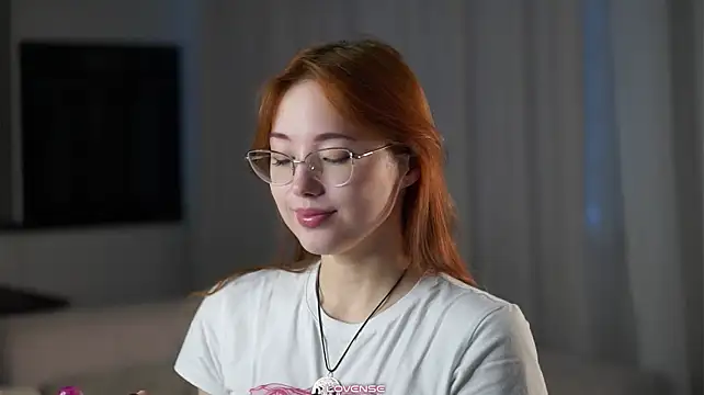 Вебкам-шоу ElarvynMoon