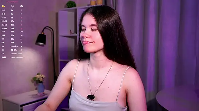 Živý XXX chat WiloneRogue