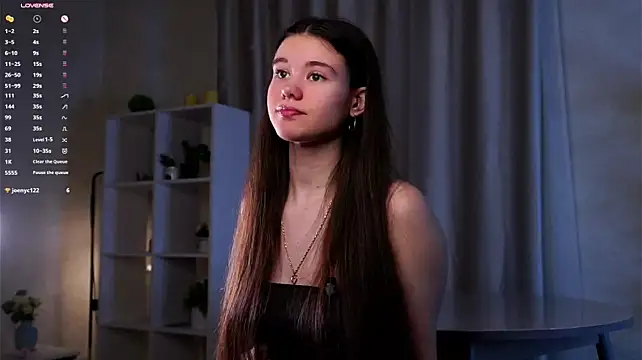 WiloneRogue Live XXX-chat