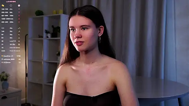Show modela WiloneRogue na web-kameri