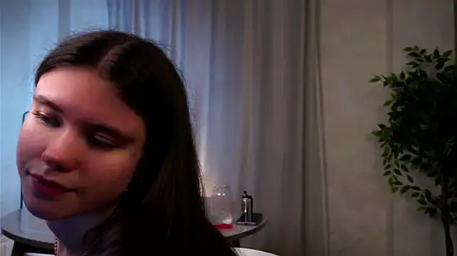 WiloneRogue's Live XXX Chat
