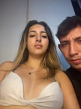Luke_and_Liah ওয়েবক্যাম শো