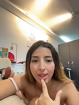 הופעת וובקאם של Luke_and_Liah