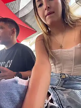 הופעת וובקאם של Luke_and_Liah