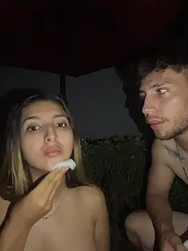 دردشة Luke_and_Liah الجنسية المباشرة