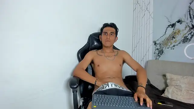 Show de webcam de oliverSky_