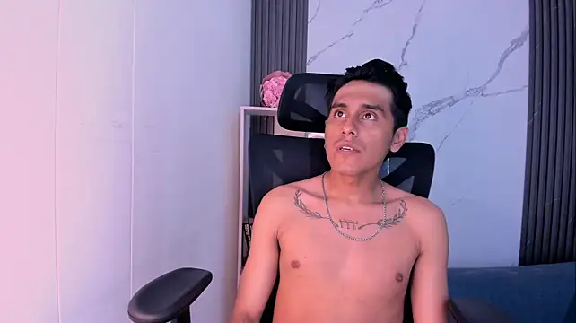 oliverSky_ webcam show