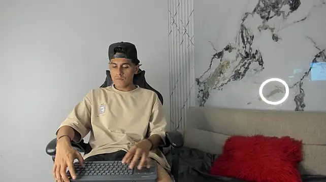 oliverSky_ webcam show