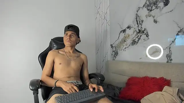 oliverSky_ Pertunjukan Webcam