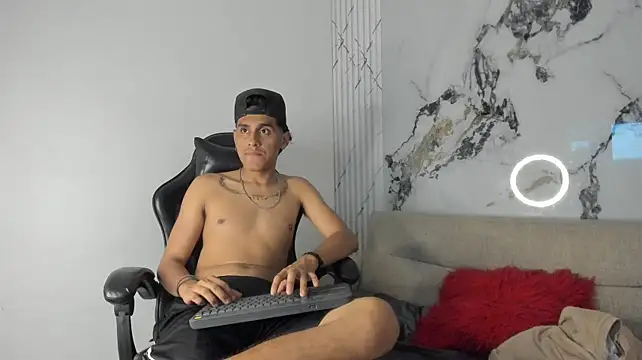 Webkamerová show oliverSky_