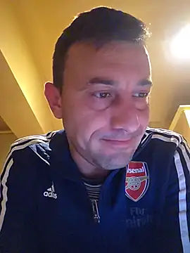 LeoaicaGeo Show in webcam