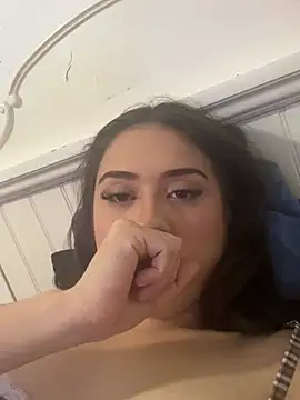 CamilleBelle Webcam Show