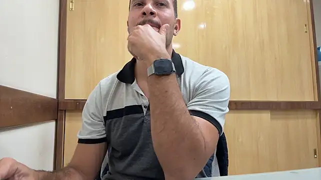 Show modela rick503835 na web-kameri