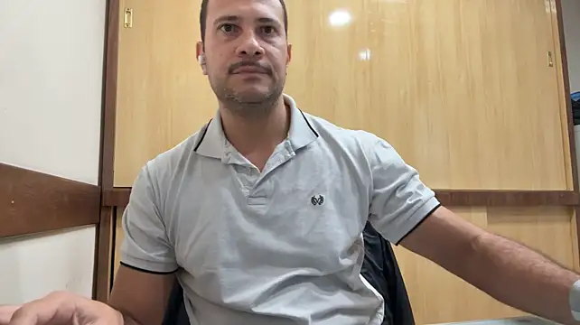 Show de rick503835 na webcam
