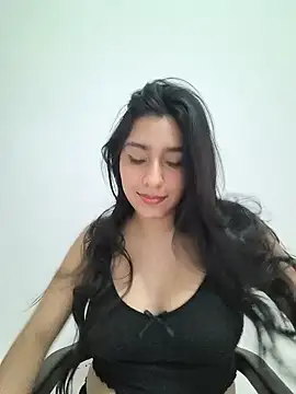 kiara_bloom8のライブXXXチャット