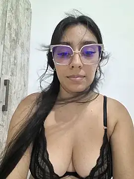 Chat XXX Live kiara_bloom8