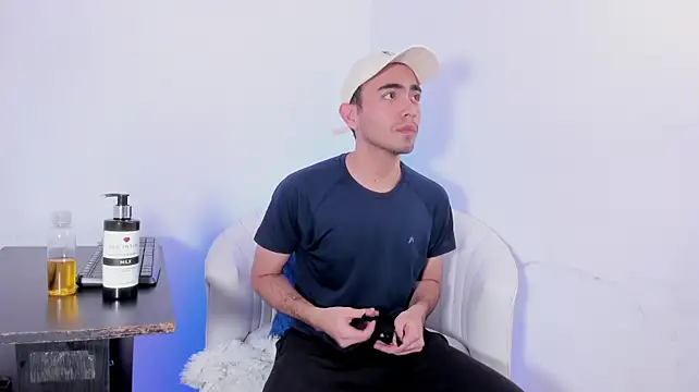 StrongGaze – webcam-show