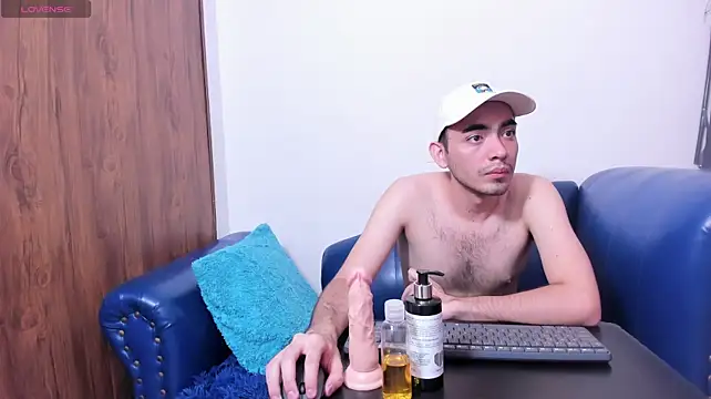Show modela StrongGaze na web-kameri