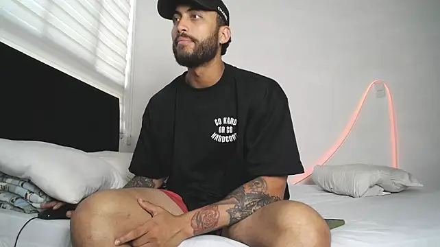 ClayBrown – webcam-show