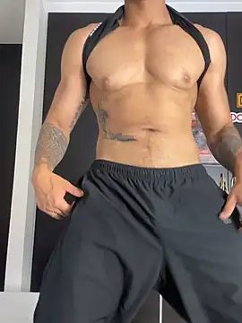 ClayBrownn Webbikameraesitys