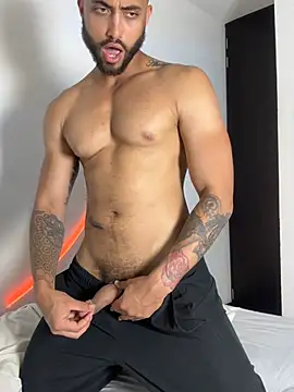 Czat XXX na żywo – ClayBrown