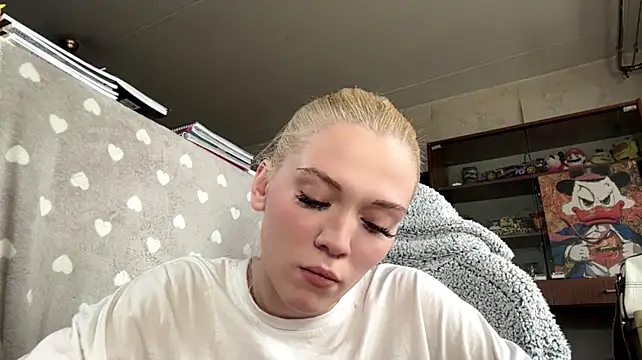 ChantellBuist's Live XXX Chat