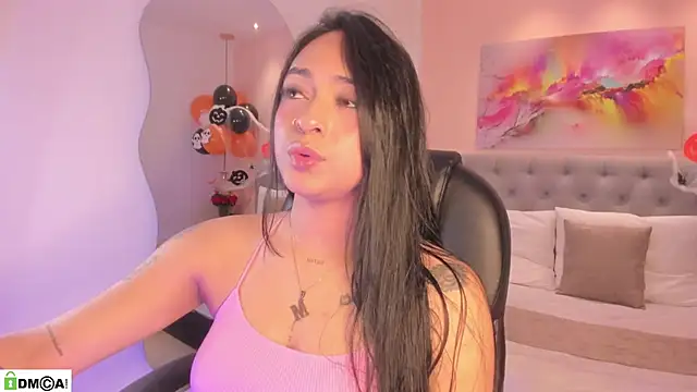 danna__rose Show in webcam