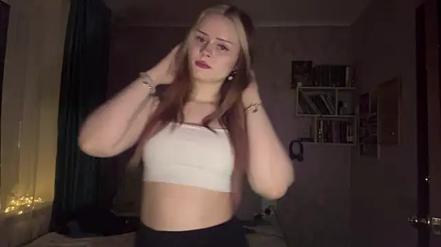 IsabelleAssing's Webcam Show