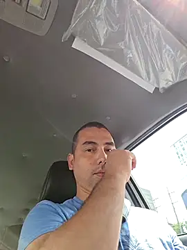 Show modela UberPublic na web-kameri