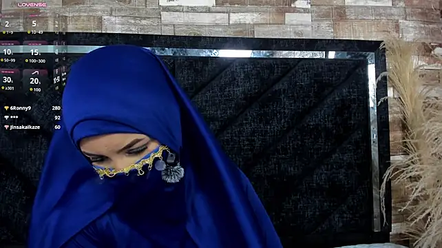 Jannah_Saleh Show in webcam