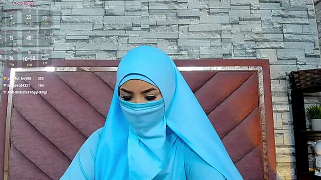 Jannah_Saleh Adlı Modelin Web Kamerası Şovu