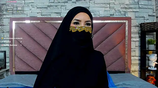 Онлайн чат XXX Jannah_Saleh