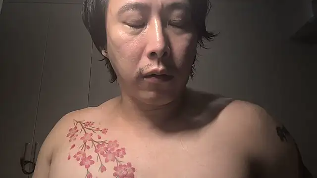 โชว์เว็บแคมของ straightsakura