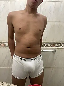 Show modela gabsouzza na web-kameri