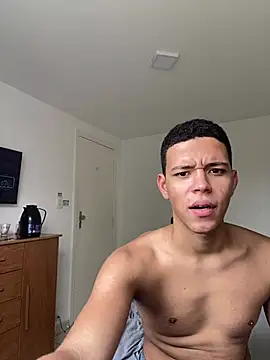 gabsouzza Webcam Show