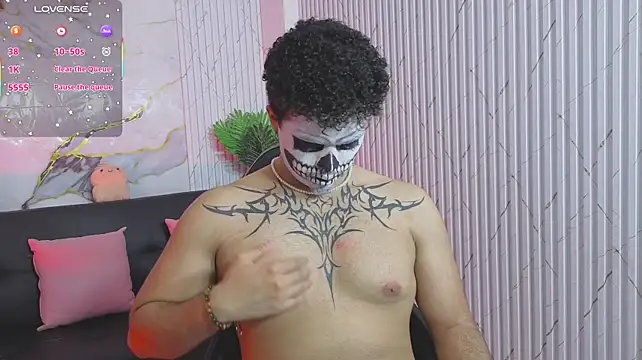 Pokazy przed kamerką – Dominic_tay