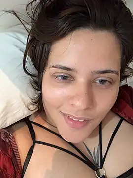 Show de khallyhot na webcam