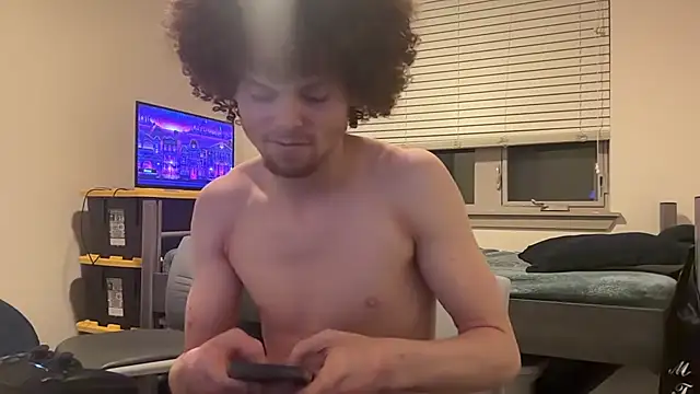 Pokazy przed kamerką – Eeeeeeeeee4