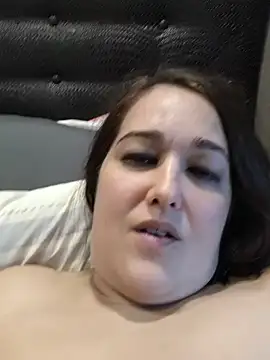 Nicolexxxx92: διαδικτυακό σόου στην κάμερα