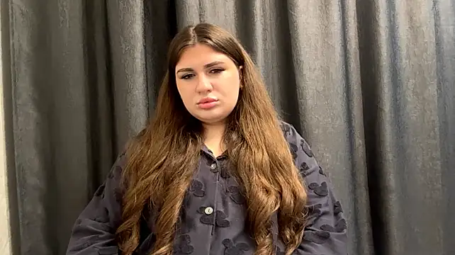 ConsuelaMineo webcam show