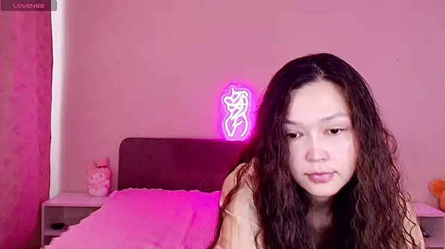 הופעת וובקאם של gia_ethereal