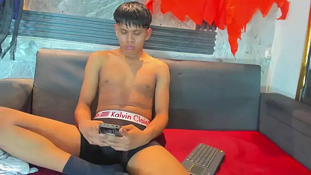 Nccouple_bless webcam show